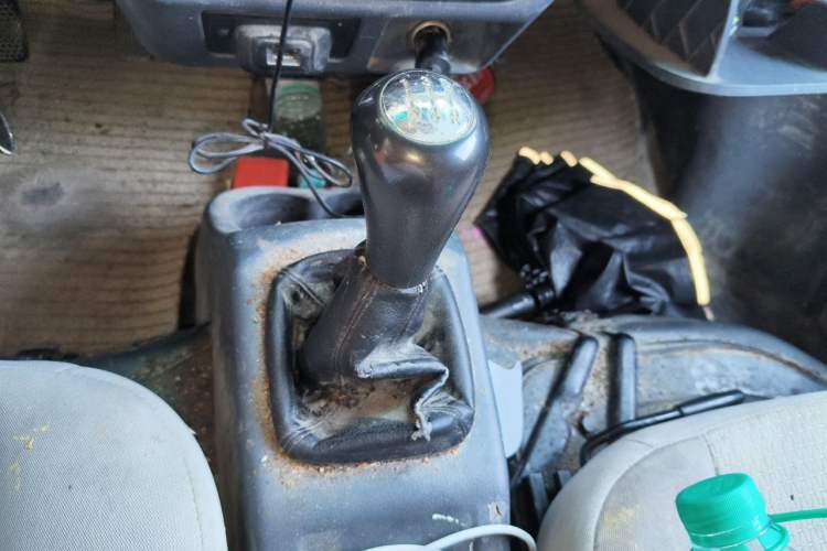 Used Jinbei Hiace X30 2021 1.5L Business-Class Central Air-Conditioned Coach China VI Standard Model SWC15M Gear Lever