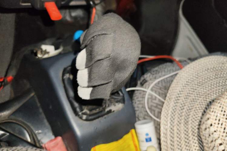 Used Jinbei Hiace X30 2021 1.5L Wealthy Single-Steaming Air-Conditioned Version Bus China VI Standard SWC15M Gear Lever