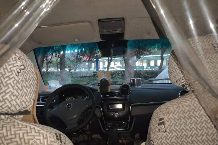Used Jinbei Hiace X30 2021 1.5L Wealthy Single-Steaming Air-Conditioned Version Bus China VI Standard SWC15M Headliner