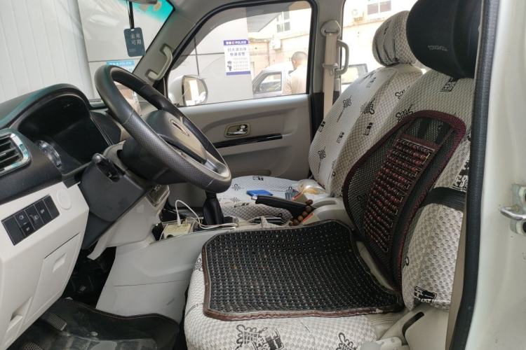 Used Jinbei Hiace X30 2021 1.5L Comfort Plus Central Air-Conditioned Van China VI Standard SWC15M Left Front Seat