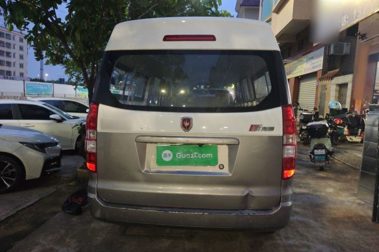 Used Jinbei Hiace X30 2021 1.5L Comfort Model Air-Conditioner-Free Version National VI Standard SWC15M Bus Rear