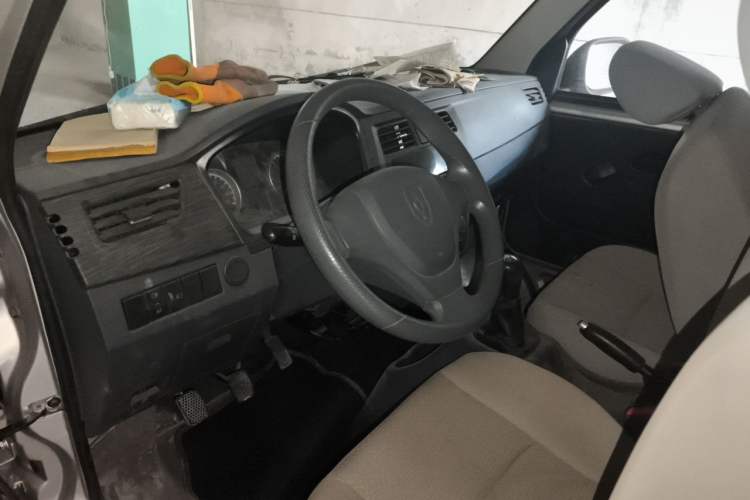 Used Jinbei Hiace X30 2021 1.5L Standard Version Air-Conditioner-Free Van China VI Emission Standard SWC15M Steering Wheel