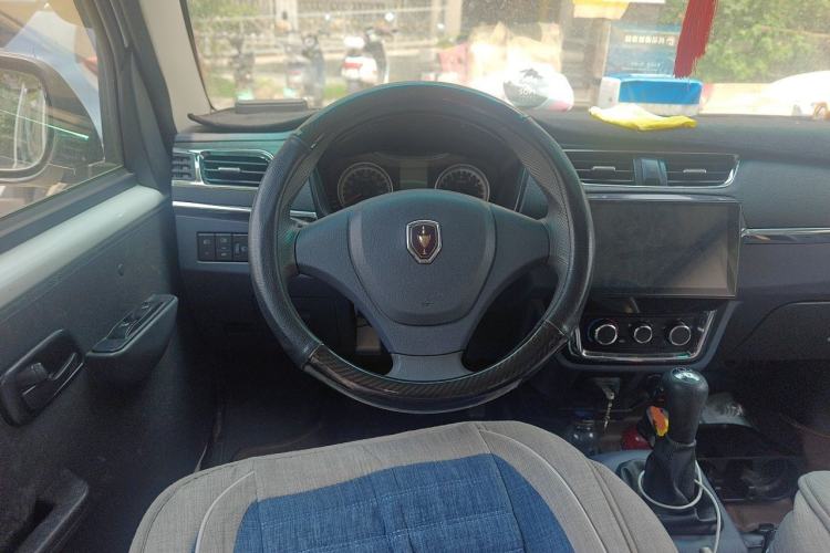 Used Jinbei Hiace X30 2021 1.5L Wealthy Single-Steaming Air-Conditioned Version Bus China VI Standard SWC15M Steering Wheel