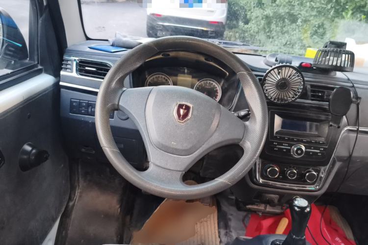 Used Jinbei Hiace X30 2021 1.5L Wealthy Edition Bus China VI Standard SWC15M Steering Wheel