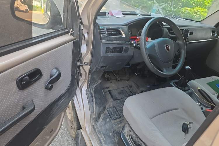 Used Jinbei Hiace X30 2021 1.5L Standard Version Air-Conditioner-Free Van China VI Emission Standard SWC15M Driver Seat