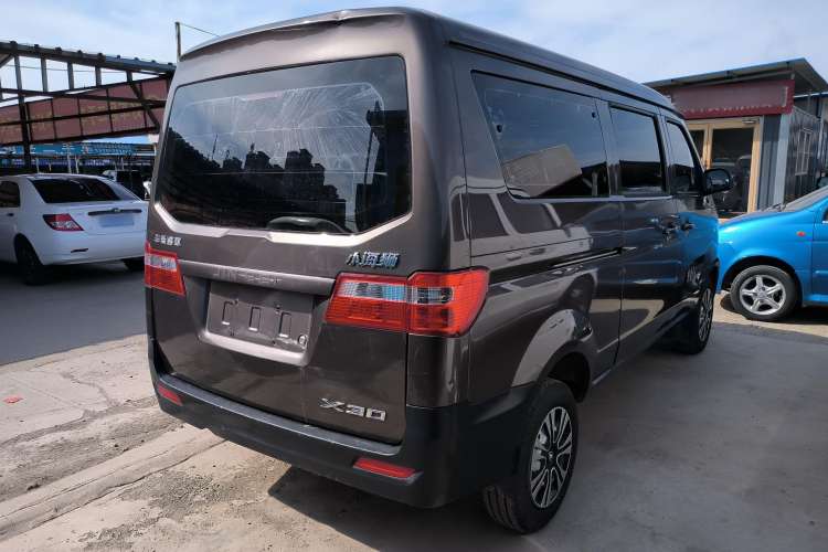 Used Jinbei Hiace X30 2021 1.5L Wealthy Edition Bus China VI Standard SWC15M Exterior 3