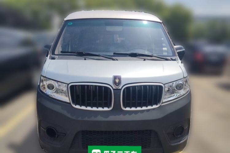 Used Jinbei Hiace X30 2021 1.5L Standard Version Air-Conditioning-Free Bus China VI Emission Standard SWC15M Front
