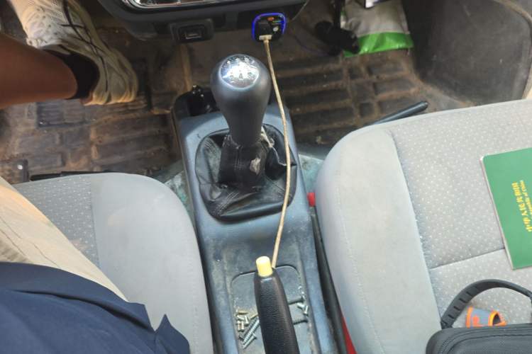 Used Jinbei Hiace X30 2021 1.5L Standard Version Air-Conditioner-Free Van China VI Emission Standard SWC15M Gear Lever