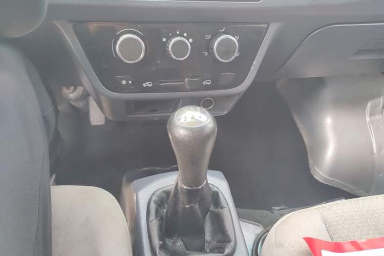 Used Jinbei Hiace X30 2021 1.5L Standard Version Air-Conditioning-Free Bus China VI Emission Standard SWC15M Gear Lever