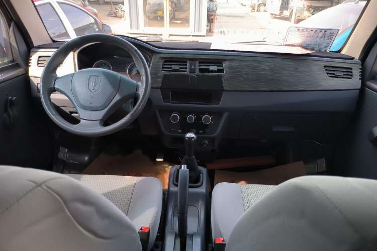 Used Jinbei Hiace X30 2021 1.5L Wealthy Edition Bus China VI Standard SWC15M Interior 3