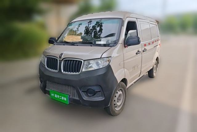 Jinbei Hiace X30 2021 1.5L Wealthy Van China VI Standard SWC15M usata