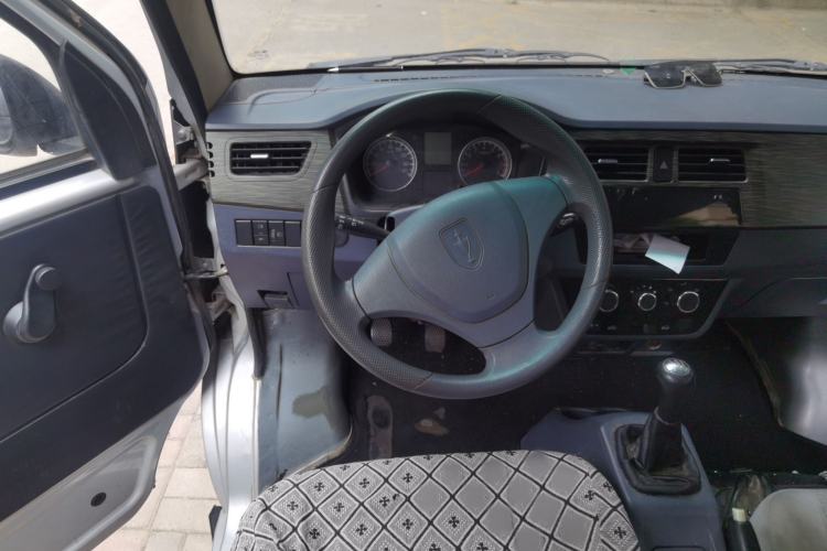 Used Jinbei Hiace X30 2021 1.5L Wealthy Edition Bus China VI Standard SWC15M Steering Wheel