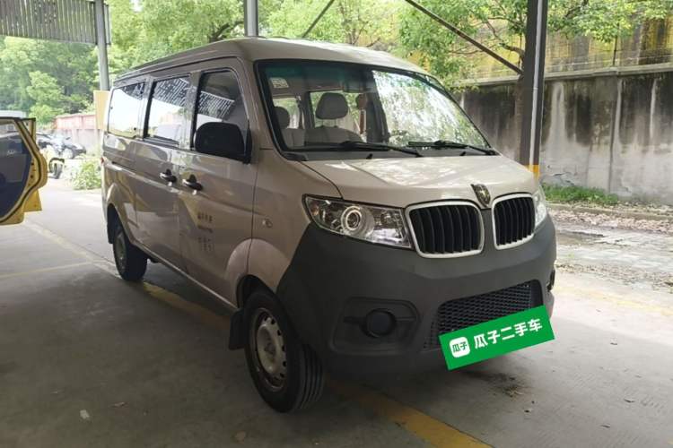 Used Jinbei Hiace X30 2021 1.5L Wealthy Edition Bus China VI Standard SWC15M Front Right 45 Deg