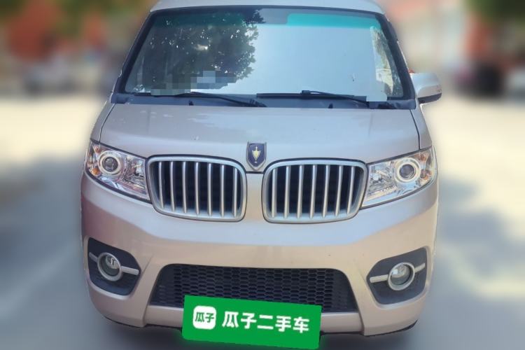 Used Jinbei Hiace X30 2021 1.5L Comfort Model Base Version (No Air Conditioning) Van China VI Standard SWC15M Front