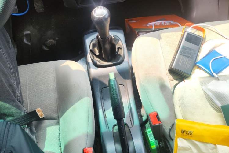 Used Jinbei Hiace X30 2021 1.5L Standard-Grade Central Air-Conditioned Van China VI Emission Standard SWC15M Gear Lever