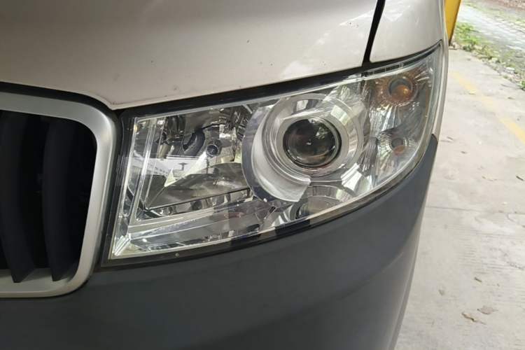 Used Jinbei Hiace X30 2021 1.5L Wealthy Edition Bus China VI Standard SWC15M Left Front Headlight