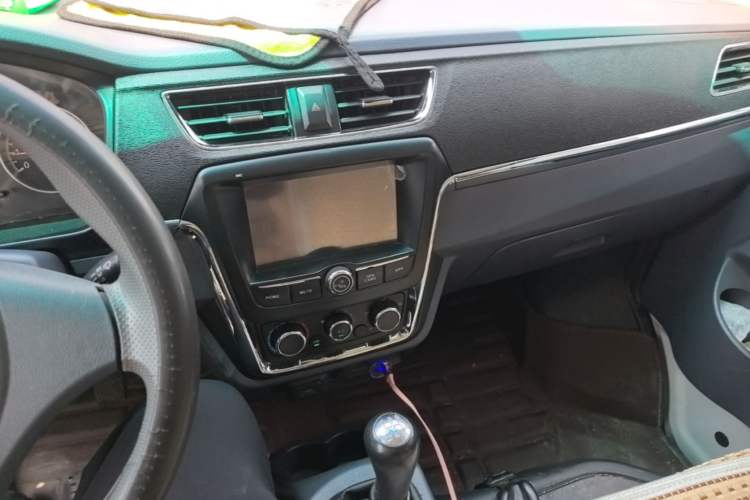 Used Jinbei Hiace X30 2021 1.5L Comfort Model Air-Conditioner-Free Version National VI Standard SWC15M Bus Audio And AC Panel
