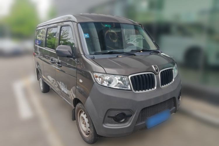 Used Jinbei Hiace X30 2021 1.5L Wealthy Single-Steaming Air-Conditioned Van China VI Standard SWC15M Front Right 45 Deg