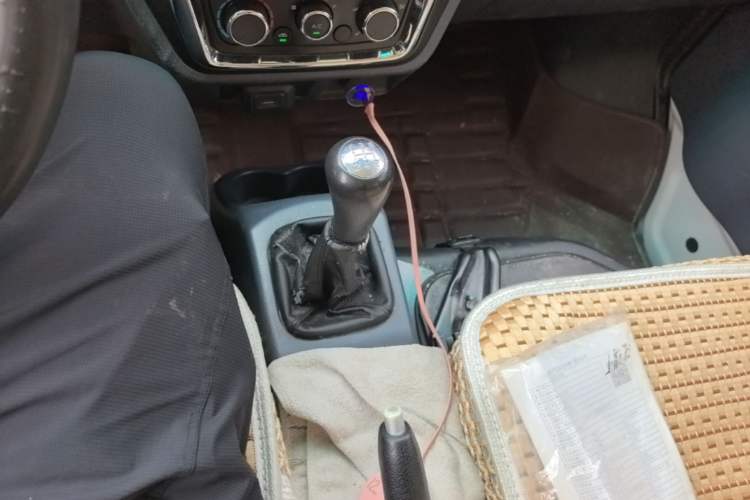 Used Jinbei Hiace X30 2021 1.5L Comfort Model Air-Conditioner-Free Version National VI Standard SWC15M Bus Gear Lever