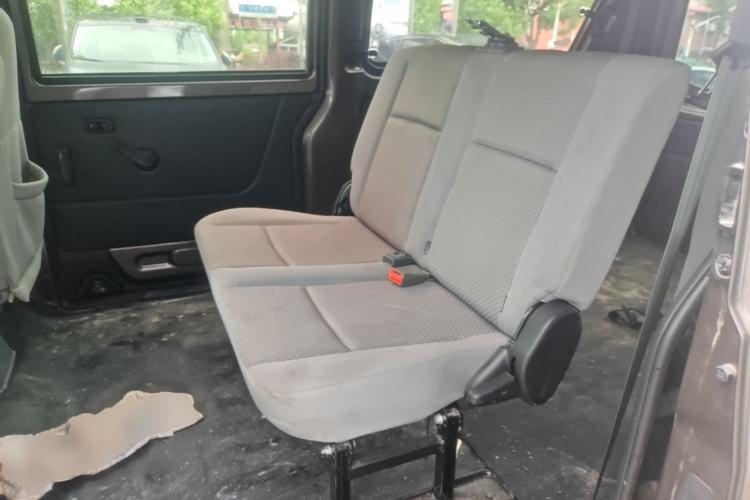 Used Jinbei Hiace X30 2021 1.5L Wealthy Single-Steaming Air-Conditioned Van China VI Standard SWC15M Left Rear Seat