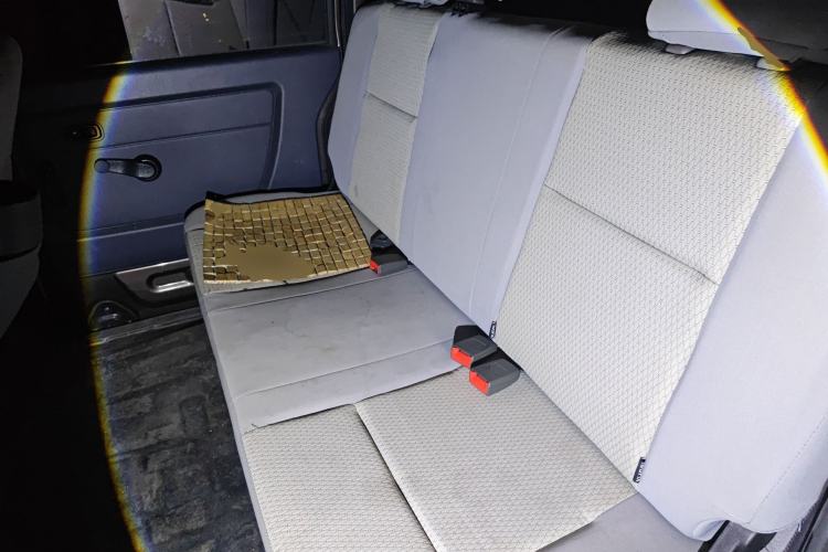 Used Jinbei Hiace X30 2021 1.5L Comfort-Grade Central Air-Conditioned Bus China VI Standard SWC15M Left Rear Seat