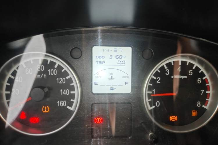 Used Jinbei Hiace X30 2021 1.5L Wealthy Single-Steaming Air-Conditioned Van China VI Standard SWC15M Odometer Close Up