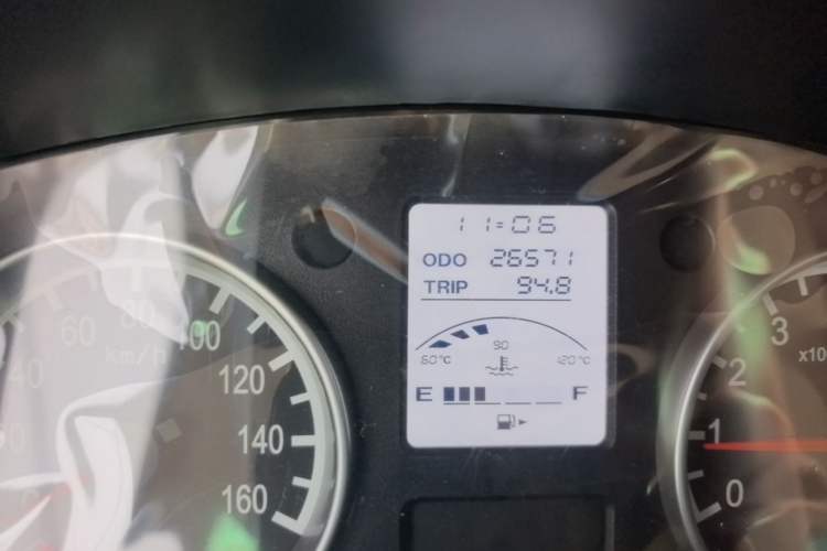 Used Jinbei Hiace X30 2021 1.5L Comfort Model Air-Conditioner-Free Version National VI Standard SWC15M Bus Odometer Close Up