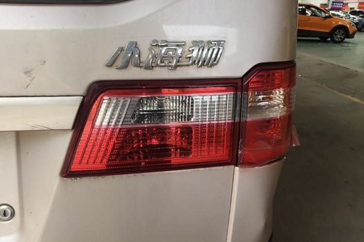 Used Jinbei Hiace X30 2021 1.5L Wealthy Edition Bus China VI Standard SWC15M Right Rear Taillight
