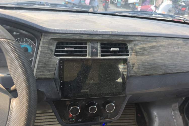 Used Jinbei Hiace X30 2021 1.5L Wealthy Single-Steaming Air-Conditioned Version Bus China VI Standard SWC15M Audio And AC Panel