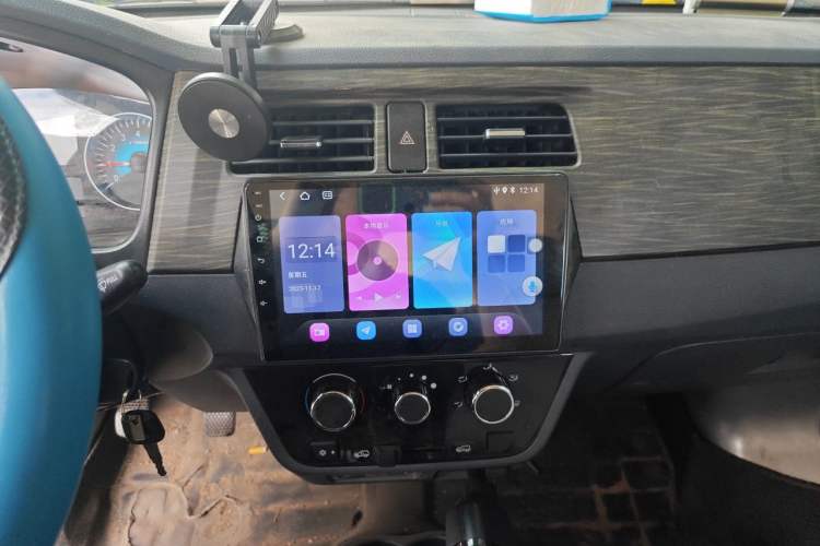 Used Jinbei Hiace X30  Audio And AC Panel