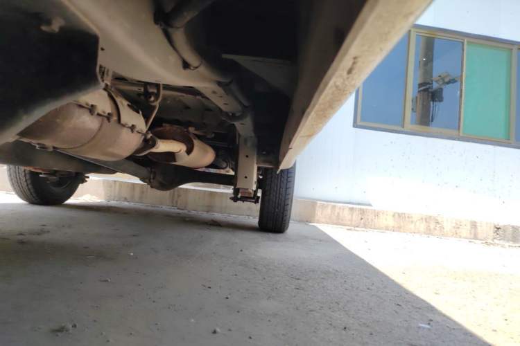 Used Jinbei Hiace X30 2021 1.5L Wealthy Van China VI Standard SWC15M Chassis Front Left