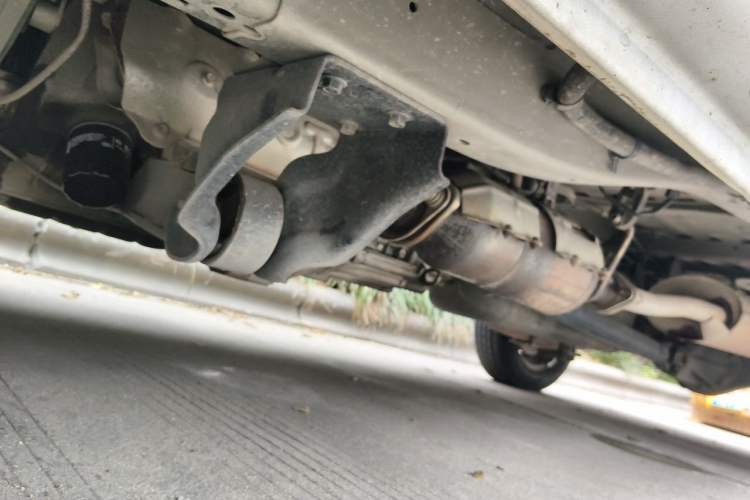 Used Jinbei Hiace X30 2021 1.5L Wealthy Edition Bus China VI Standard SWC15M Chassis Front Left