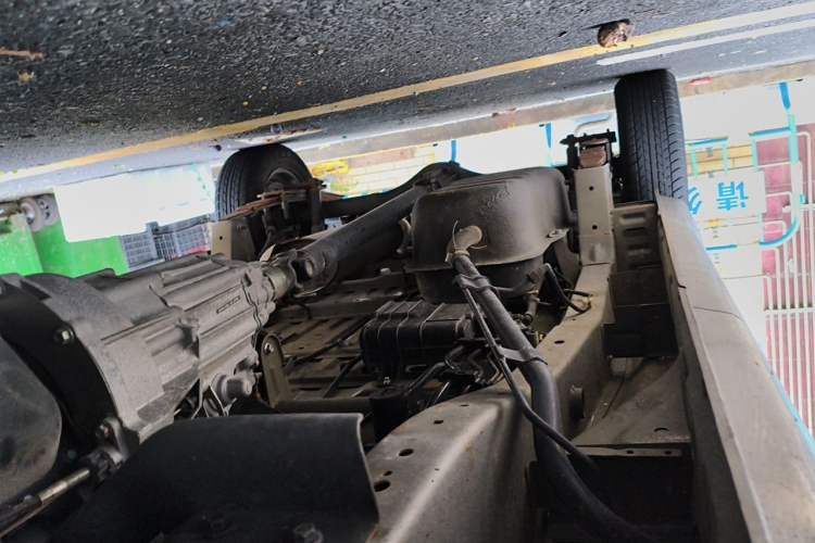 Used Jinbei Hiace X30  Chassis Front Right