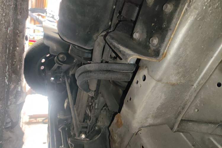 Used Jinbei Hiace X30 2021 1.5L Standard Version Air-Conditioning-Free Bus China VI Emission Standard SWC15M Chassis Front Right