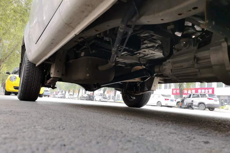 Used Jinbei Hiace X30  Chassis Front Right