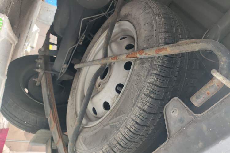 Used Jinbei Hiace X30 2021 1.5L Standard Version Air-Conditioning-Free Bus China VI Emission Standard SWC15M Chassis Rear