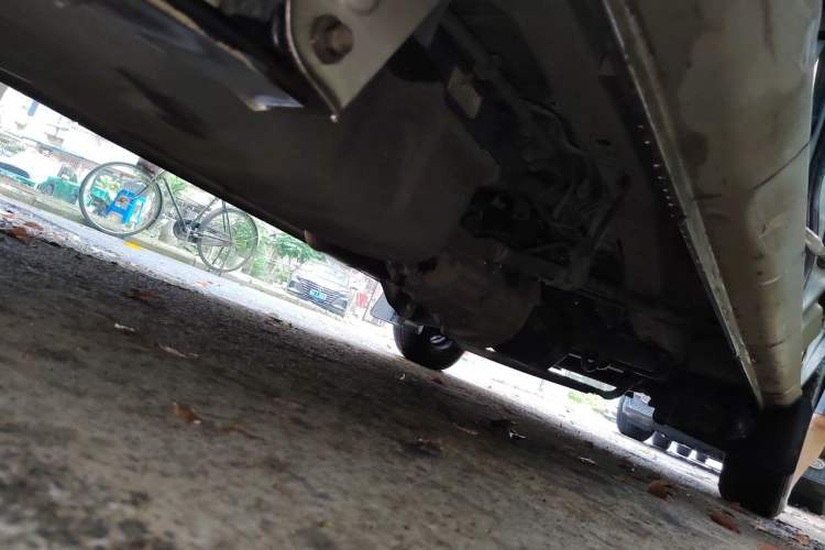 Used Jinbei Hiace X30 2021 1.5L Wealthy Edition Bus China VI Standard SWC15M Chassis Rear Right