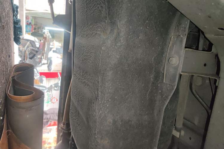 Used Jinbei Hiace X30 2021 1.5L Standard Version Air-Conditioning-Free Bus China VI Emission Standard SWC15M Chassis Rear Right