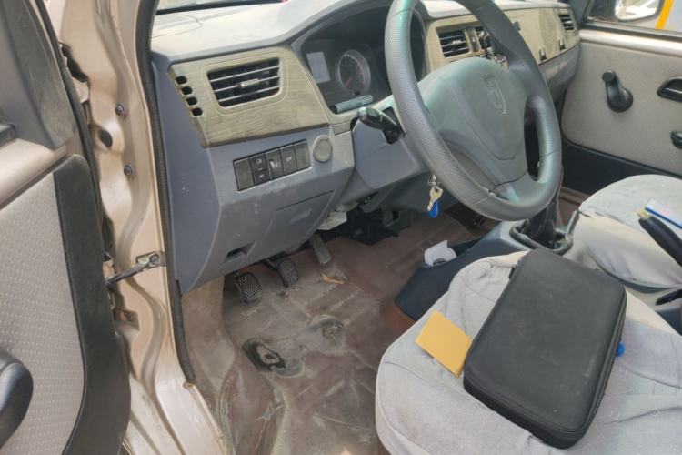 Used Jinbei Hiace X30 2021 1.5L Business-Grade Central Air-Conditioned Van China VI Emission Standard Model SWC15M Driver Seat