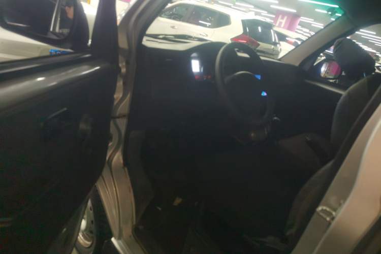 Used Jinbei Hiace X30 2021 1.5L Wealthy Single-Steaming Air-Conditioned Van China VI Standard SWC15M Driver Seat