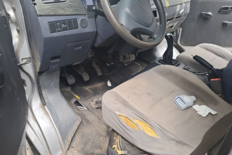 Used Jinbei Hiace X30 2021 1.5L Standard Version Air-Conditioner-Free Van China VI Emission Standard SWC15M Driver Seat