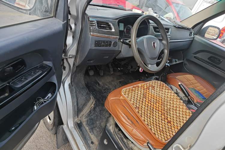Used Jinbei Hiace X30 2021 1.5L Comfort Plus Central Air-Conditioned Van China VI Standard SWC15M Driver Seat