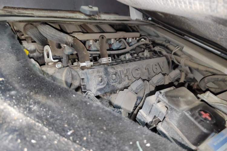 Used Jinbei Hiace X30 2021 1.5L Wealthy Edition Bus China VI Standard SWC15M Engine Bay