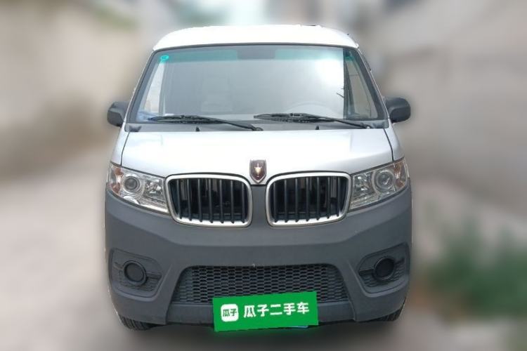 Used Jinbei Hiace X30 2021 1.5L Standard Version Air-Conditioner-Free Van China VI Emission Standard SWC15M Front
