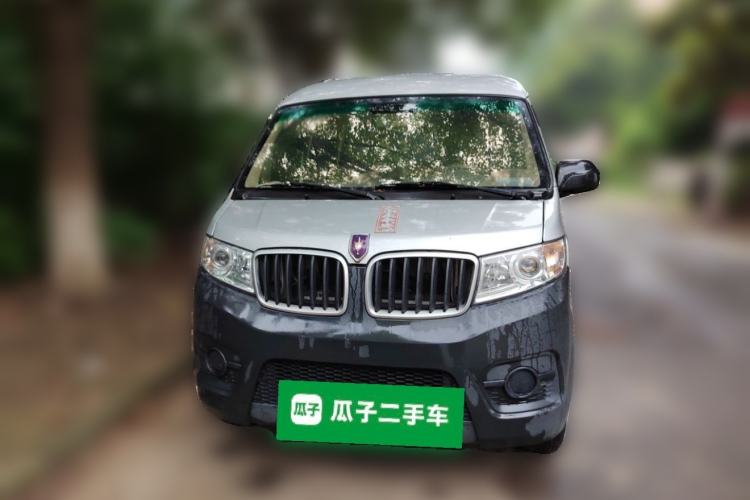Used Jinbei Hiace X30 2021 1.5L Wealthy Edition Bus China VI Standard SWC15M Front