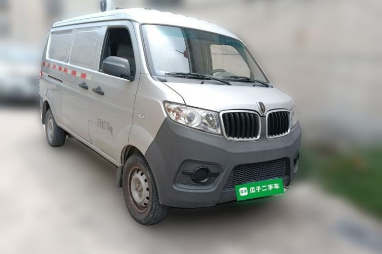 Used Jinbei Hiace X30 2021 1.5L Standard Version Air-Conditioner-Free Van China VI Emission Standard SWC15M Front Right 45 Deg
