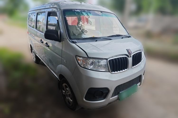 Used Jinbei Hiace X30  Front Right 45 Deg