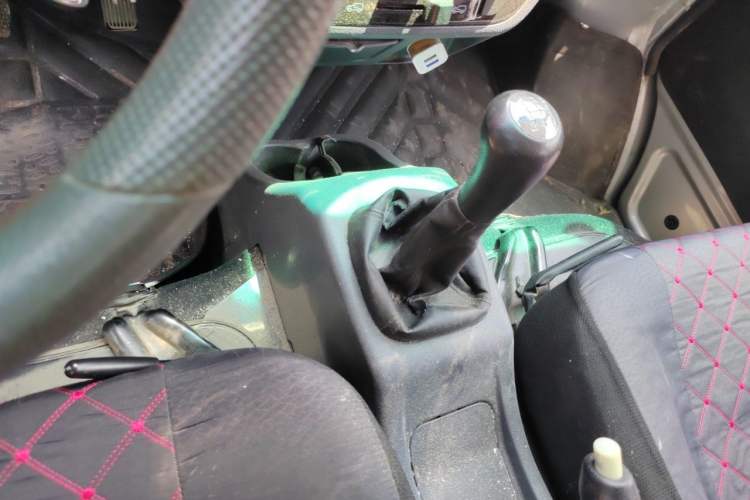 Used Jinbei Hiace X30 2021 1.5L Wealthy Van China VI Standard SWC15M Gear Lever