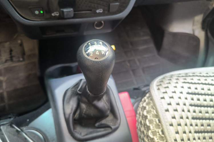 Used Jinbei Hiace X30 2021 1.5L Wealthy Edition Bus China VI Standard SWC15M Gear Lever