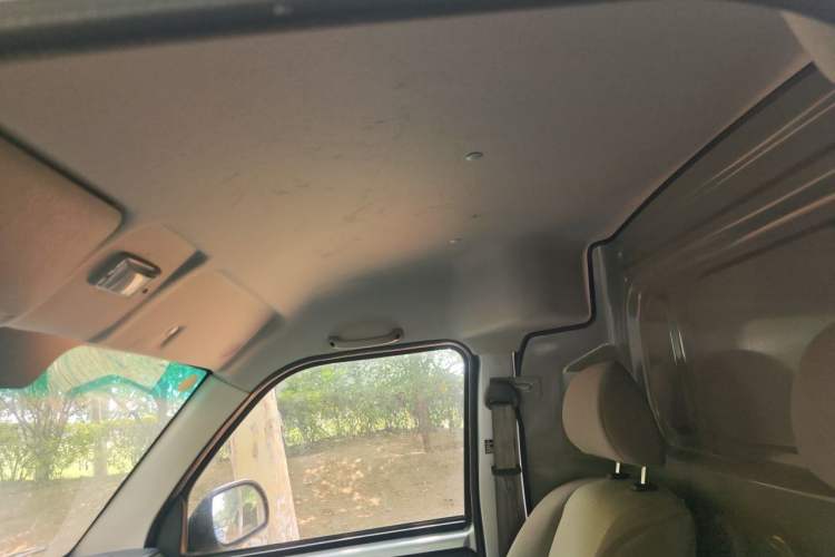 Used Jinbei Hiace X30 2021 1.5L Standard Version Air-Conditioner-Free Van China VI Emission Standard SWC15M Headliner